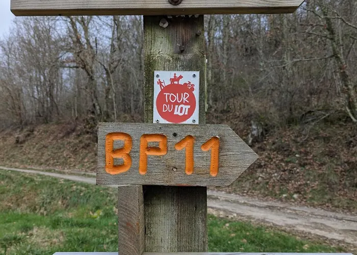 Les Pierres Lotoises- Le *